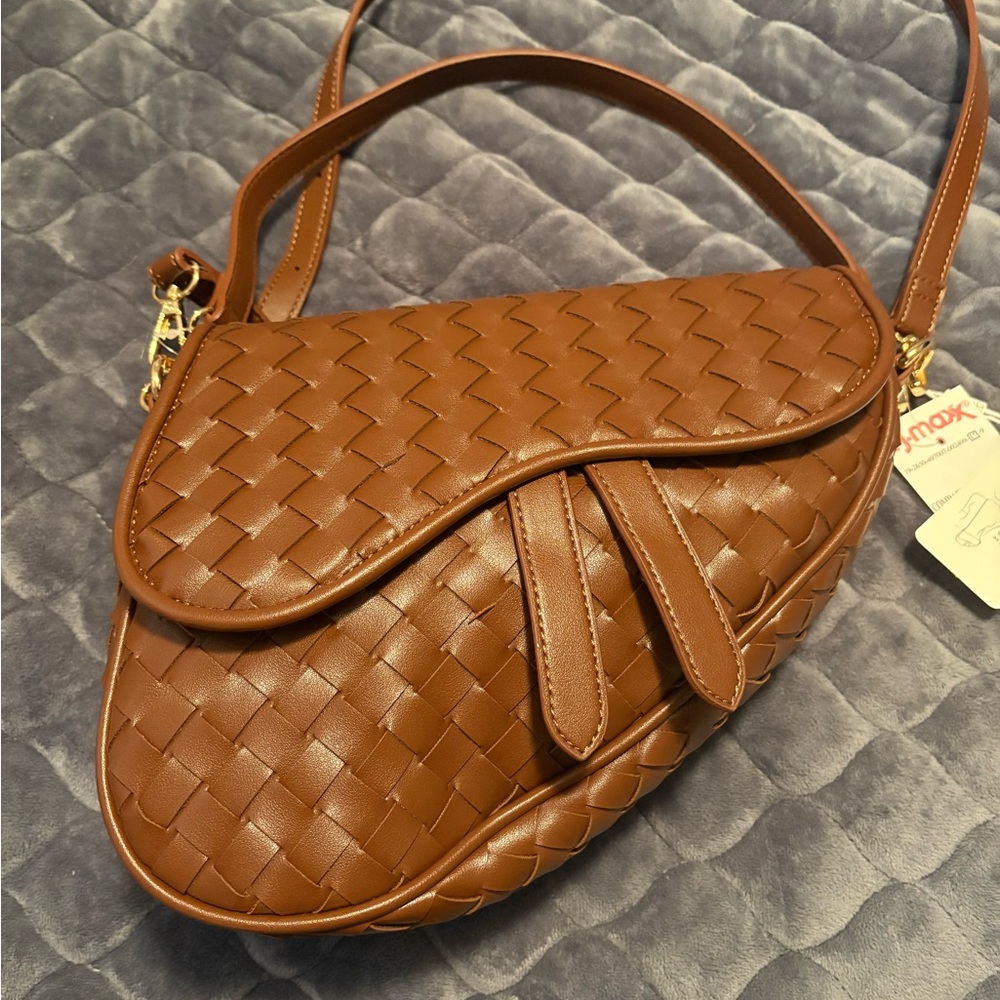 Viral Social Media TJ Maxx Saddle Bag 
Brown Woven Leather Saddle Shoulder Bag